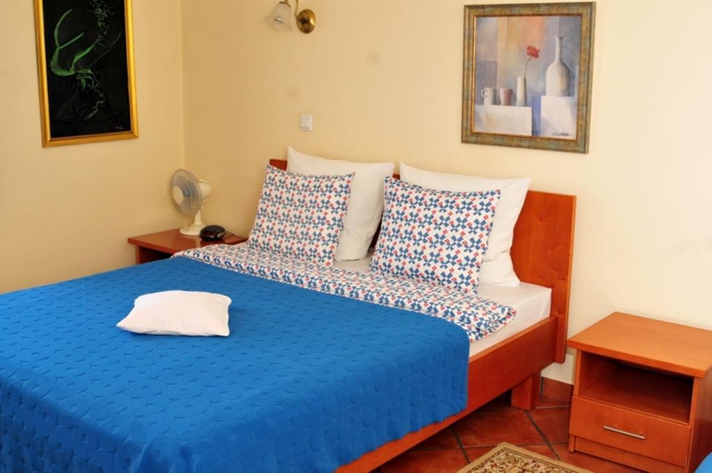 Hotel Lorenzo Krakow Phòng bức ảnh