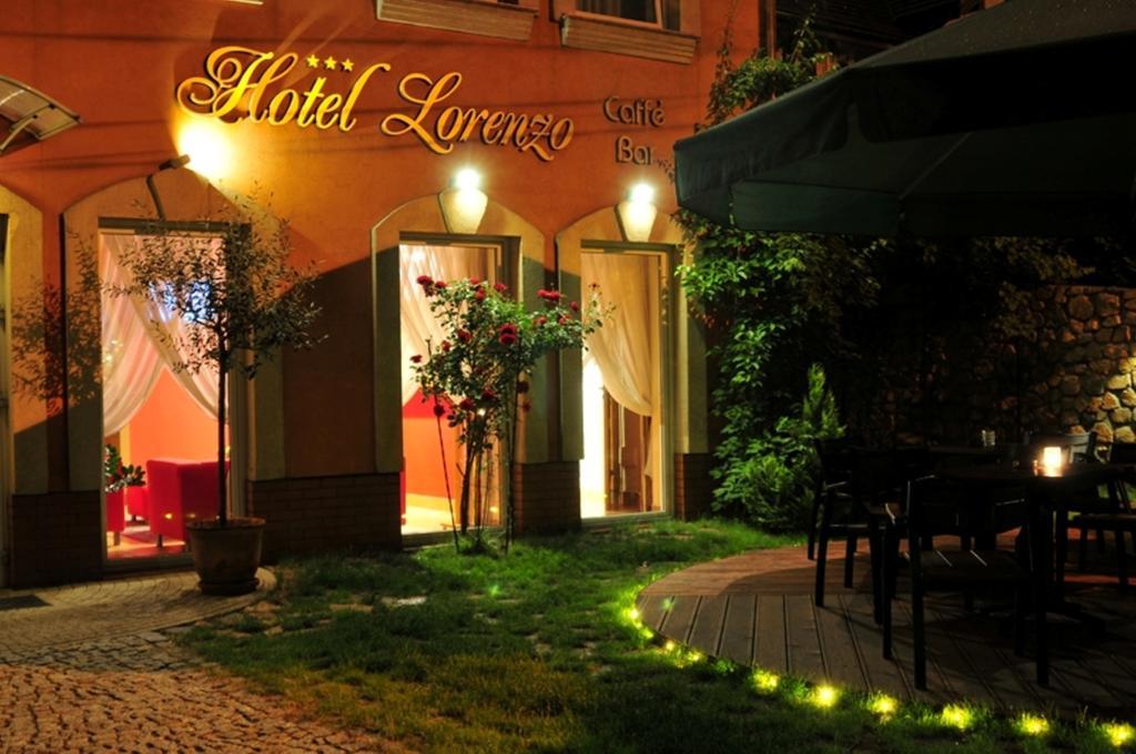 Hotel Lorenzo Krakow Ngoại thất bức ảnh