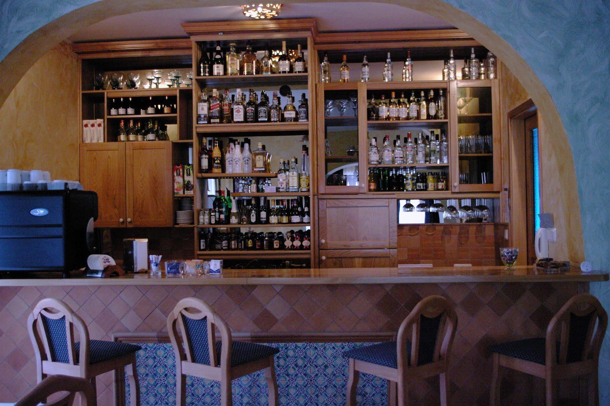 Hotel Lorenzo Krakow Ngoại thất bức ảnh